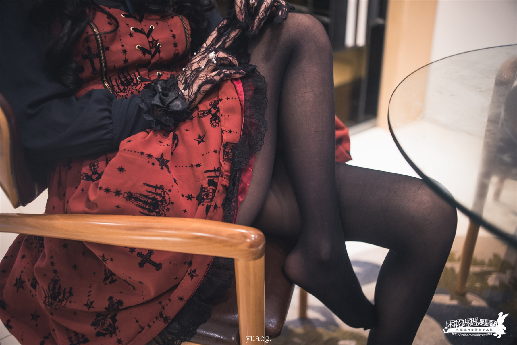 [木花琳琳是勇者]赤い  バラ