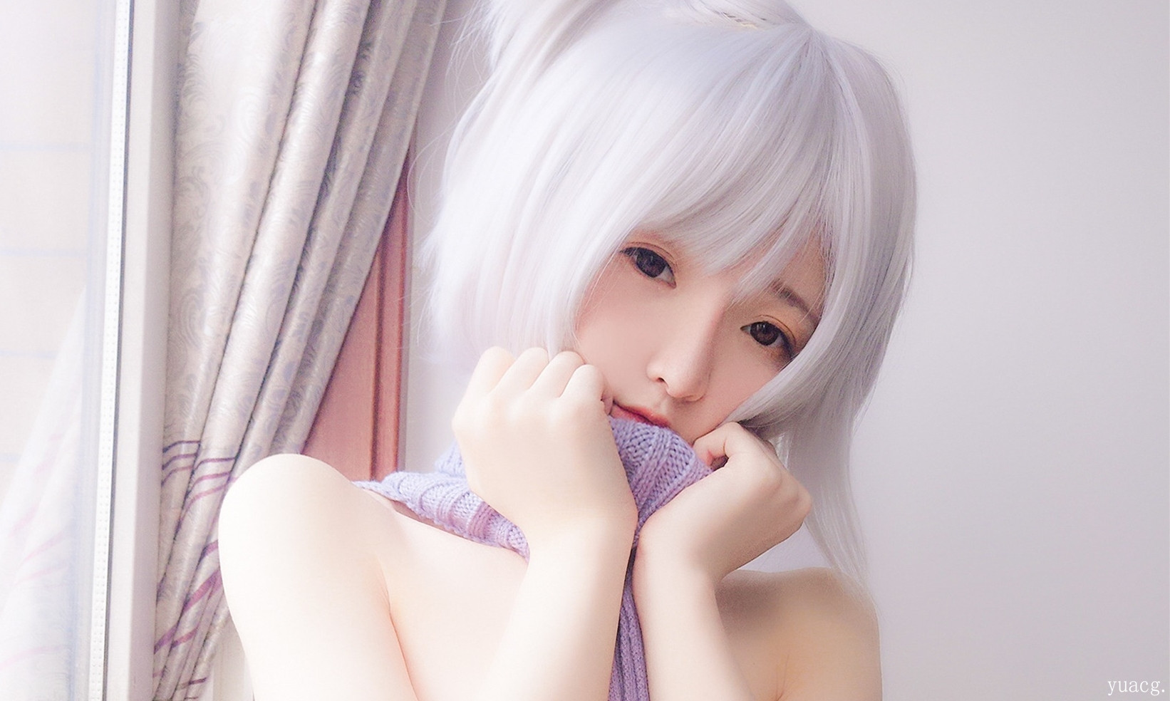 [一小央泽]露背毛衣