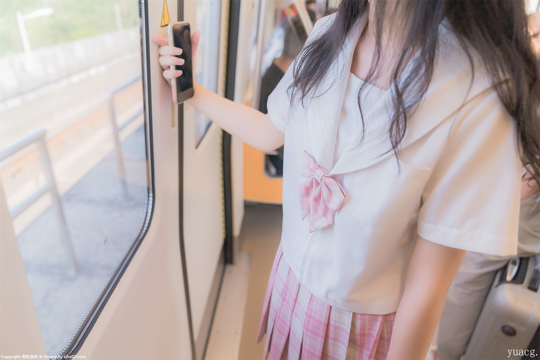 [杪夏summer]制服露出