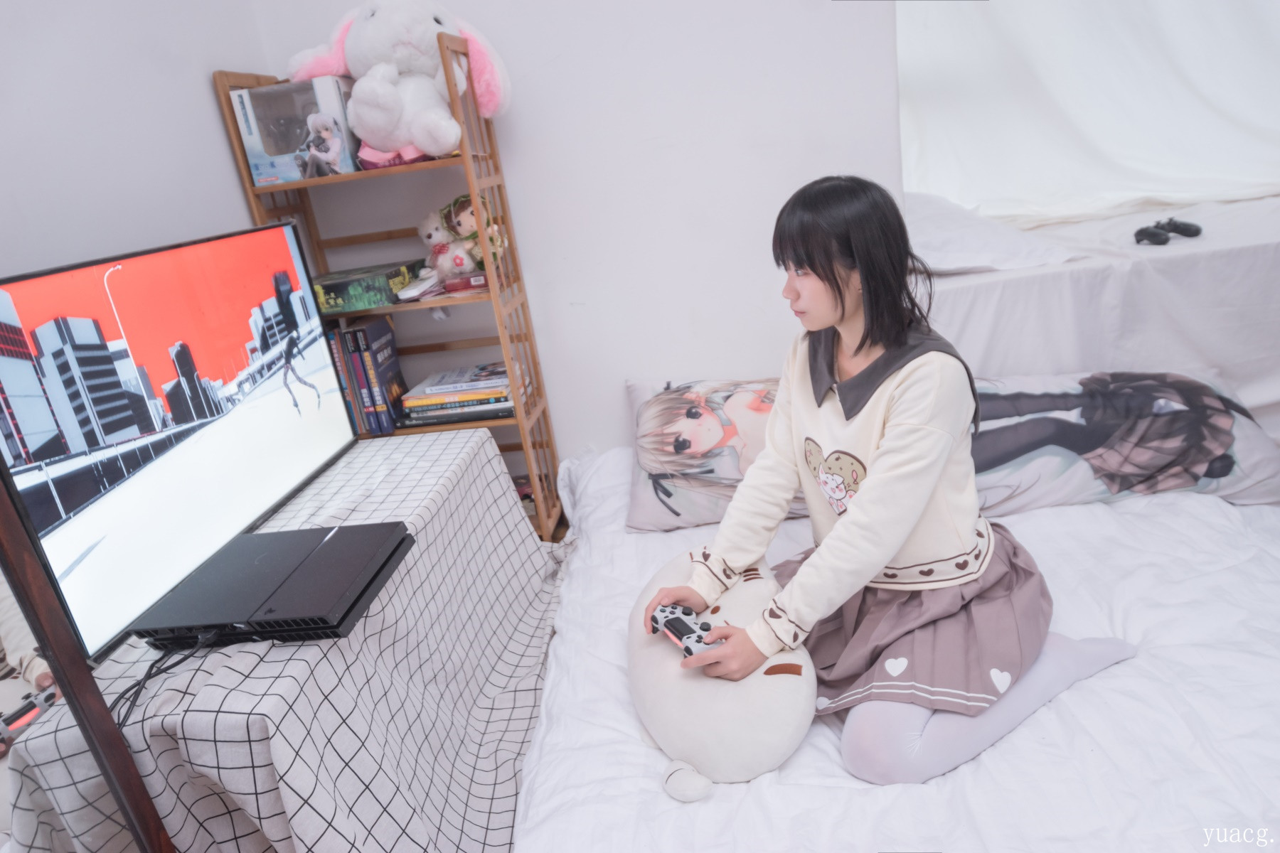 [轻兰映画]VOL.011短发过膝白丝穹妹抱枕