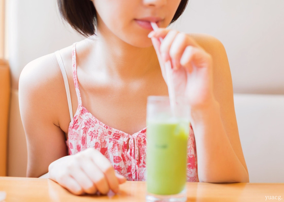 [冈户雅树摄影写真作品]锁骨女子·decollete girl